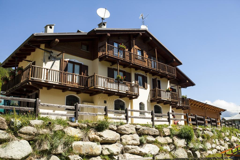 Casa Martin Appartement Pragelato Buitenkant foto