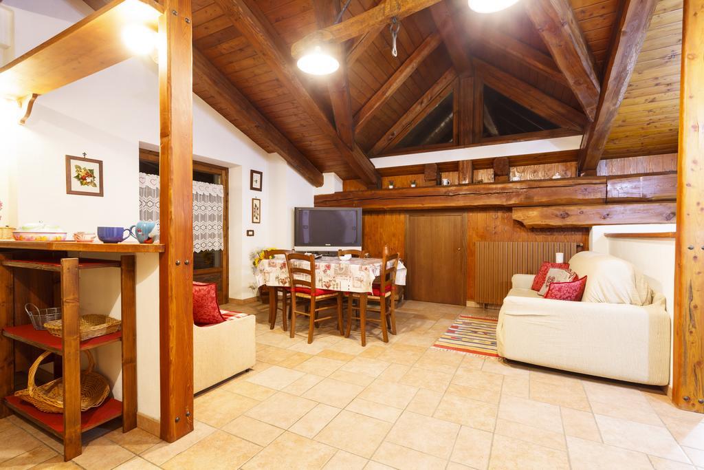 Casa Martin Appartement Pragelato Buitenkant foto